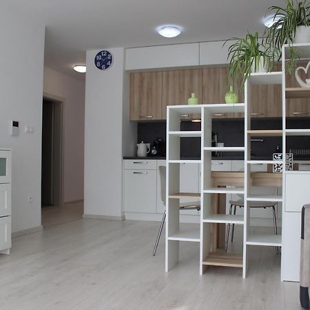 Leo Apartment Free Parking!!! Pressburg Exterior foto