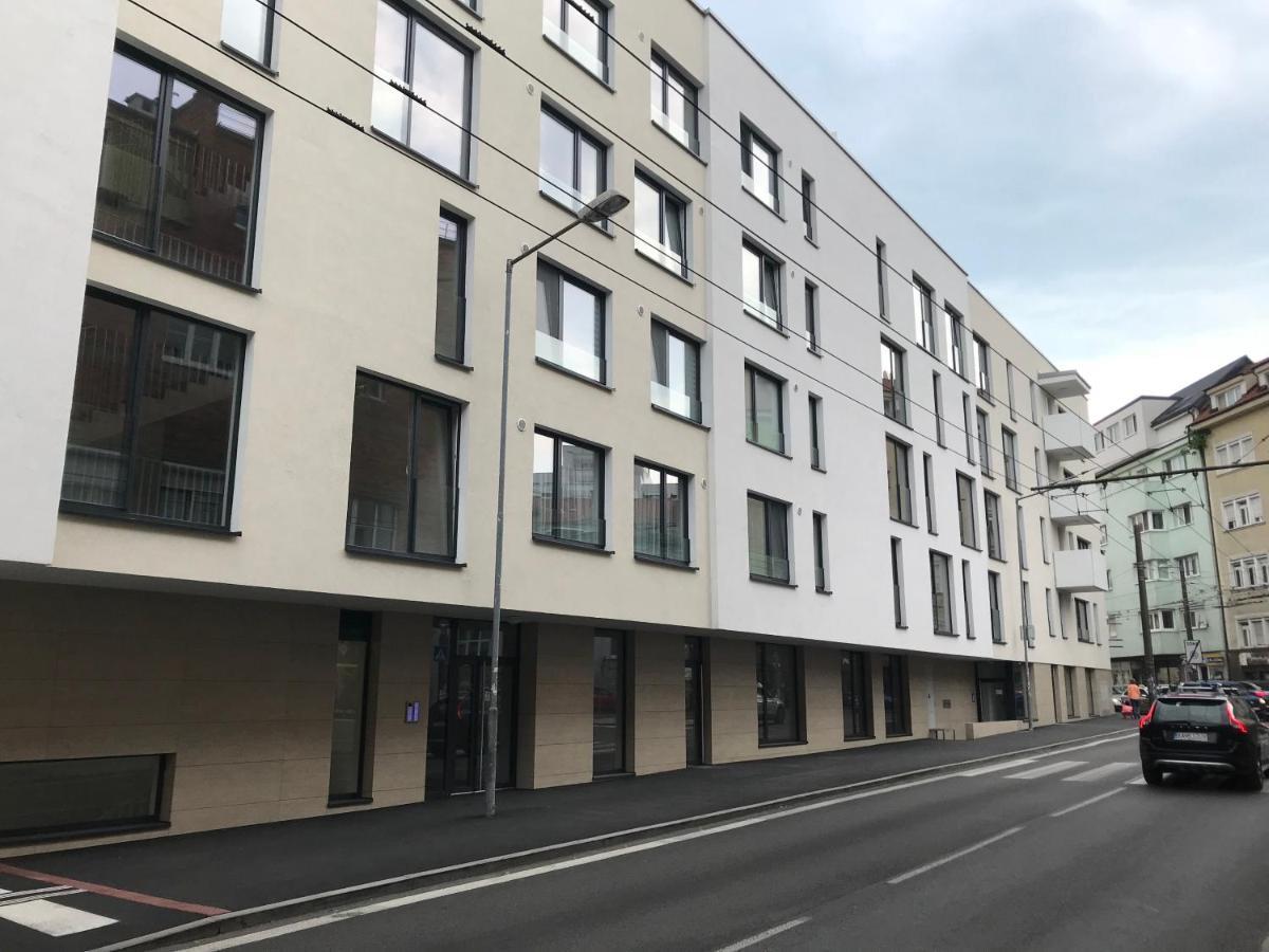 Leo Apartment Free Parking!!! Pressburg Exterior foto